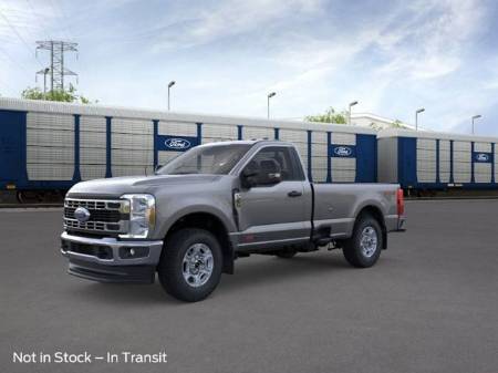 2026 Ford Super Duty F-350 SRW XLT
