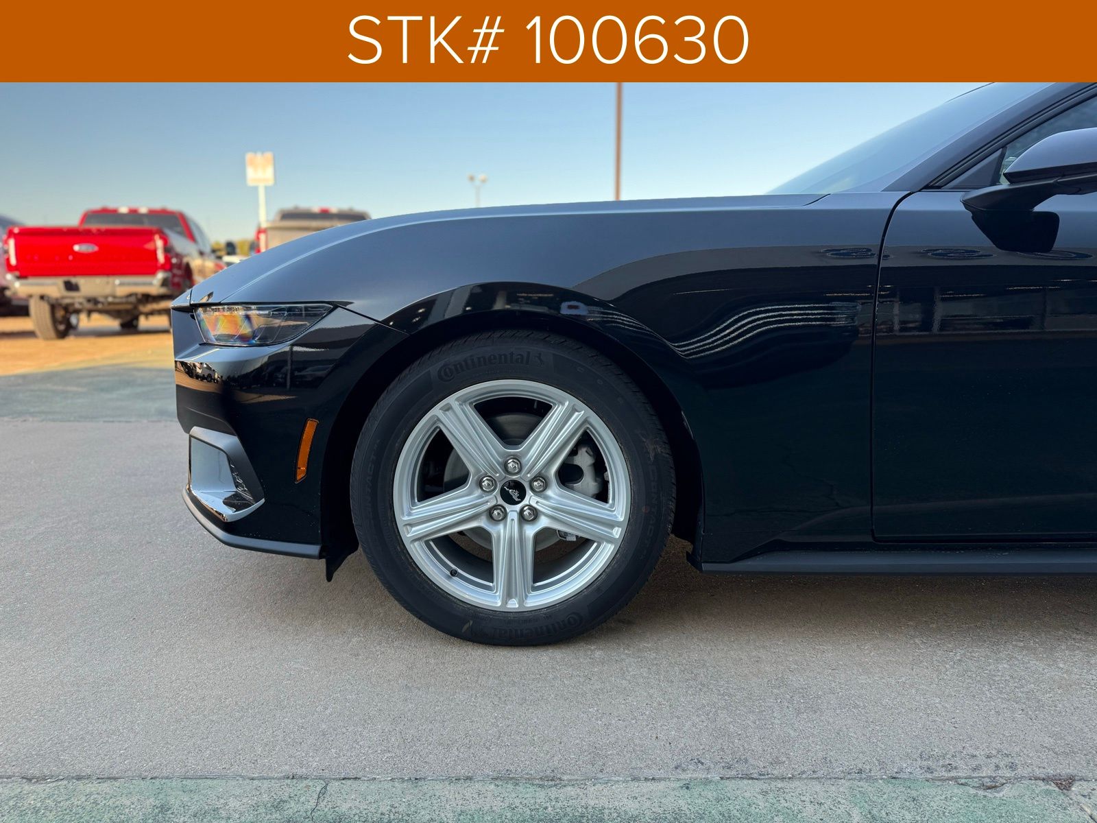 2026 Ford Mustang EcoBoost Premium photo 3