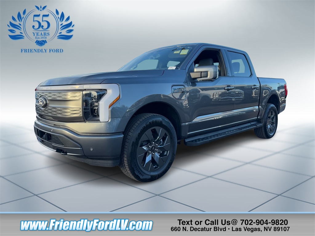 2025 Ford F-150 Lightning LARIAT