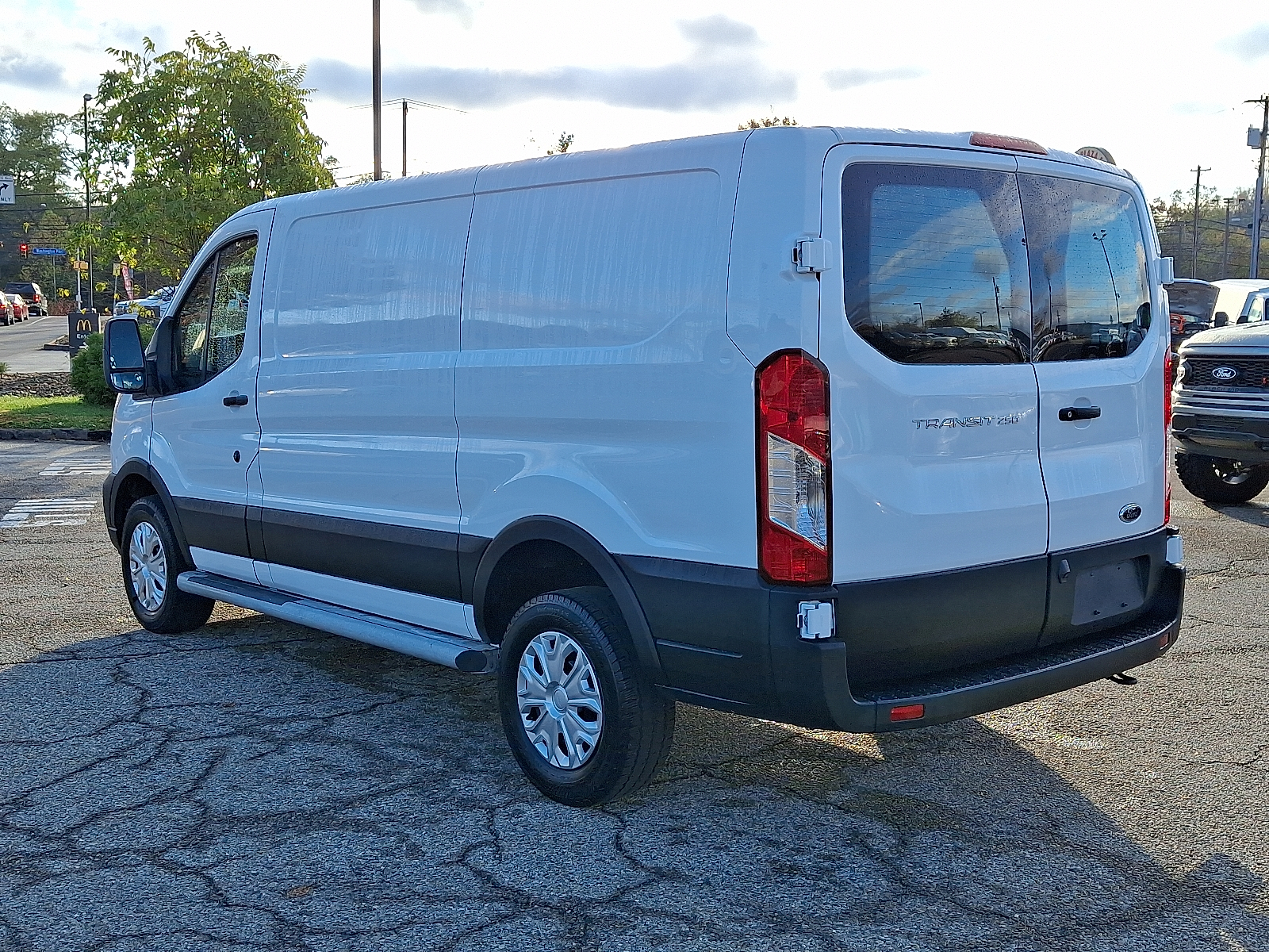 2023 Ford Transit Cargo Van photo 4