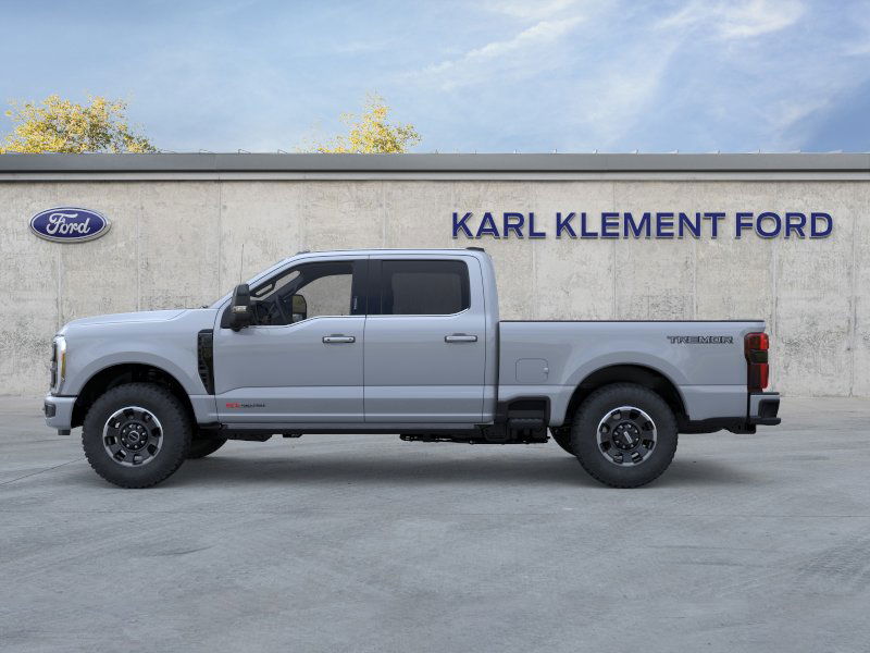 2026 Ford F-250 Platinum photo 3