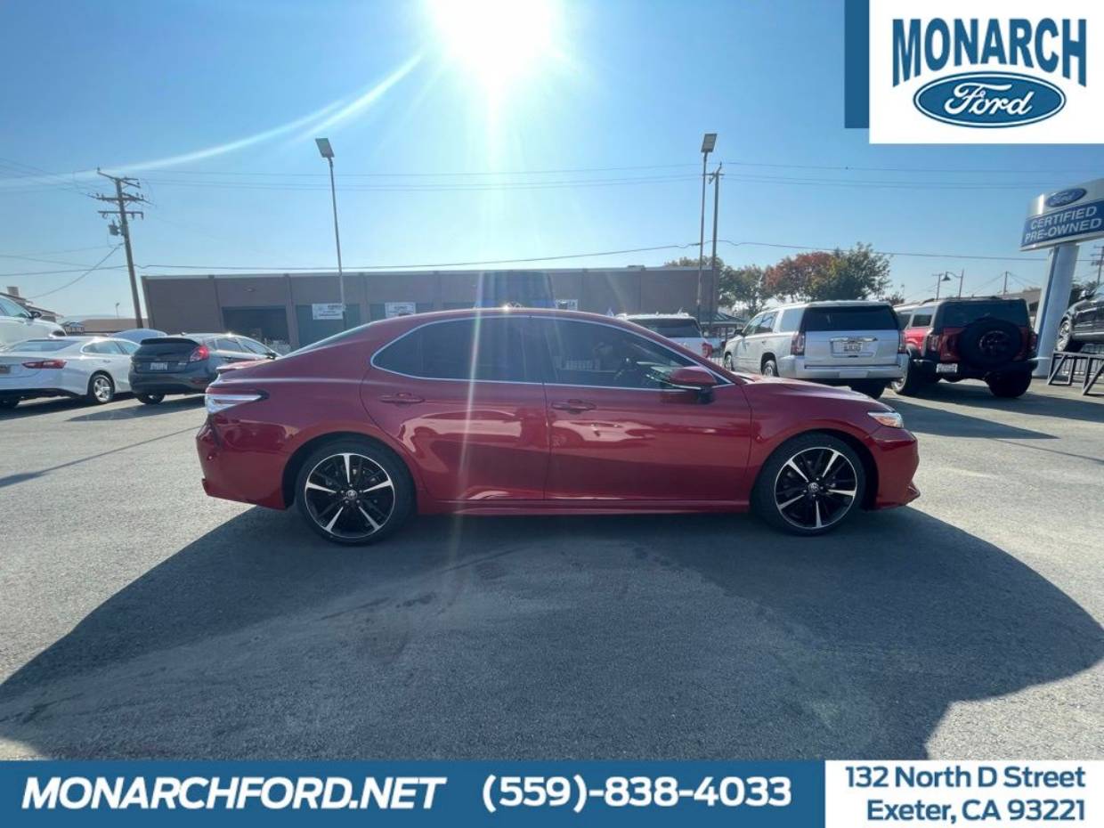 2020 Toyota Camry XSE's photo