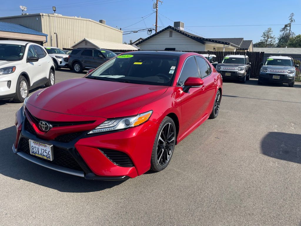 2020 Toyota Camry XSE photo 3