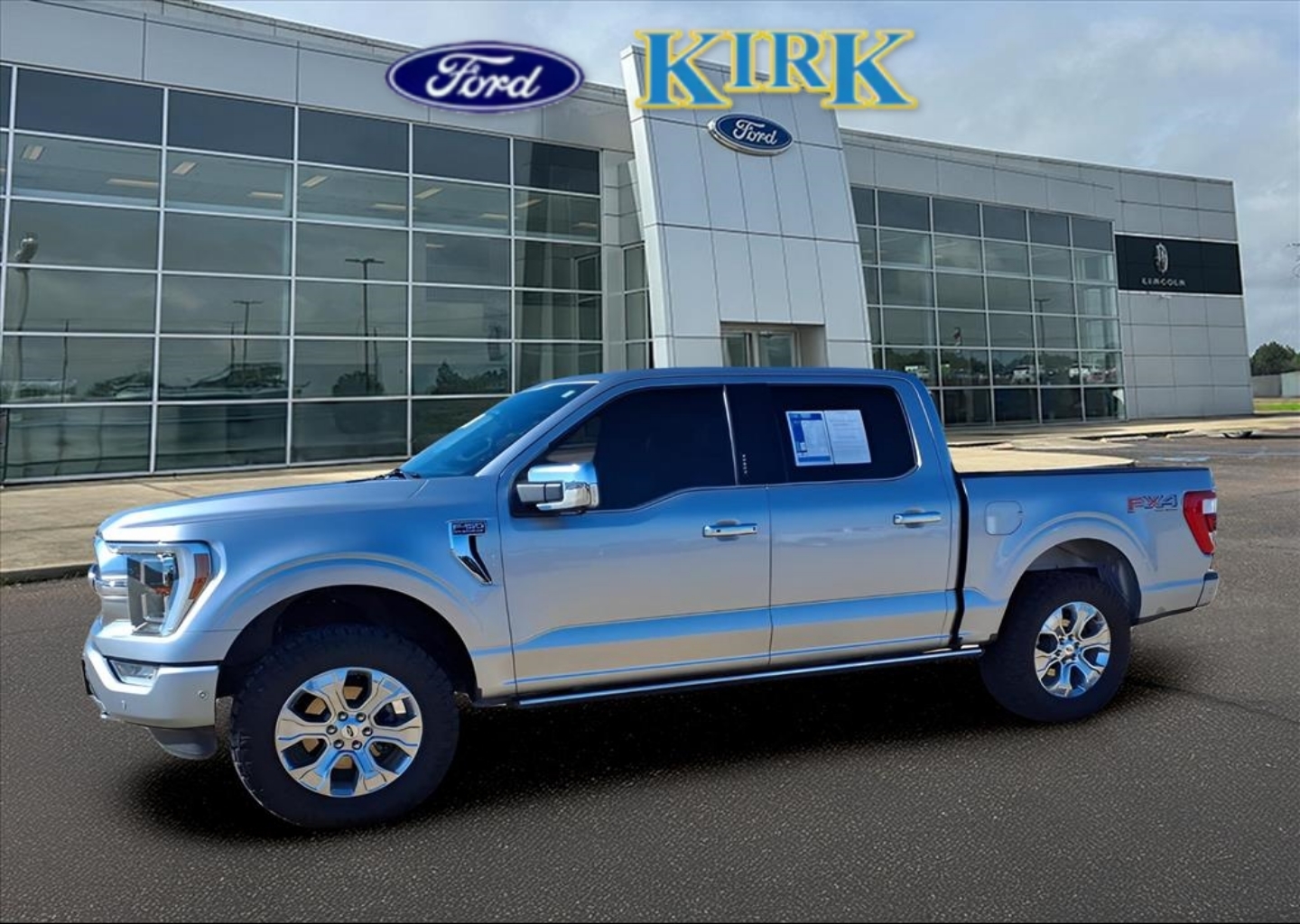 2021 Ford F-150 Platinum's photo