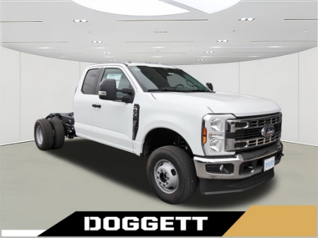 2025 Ford Super Duty F-350 DRW XL
