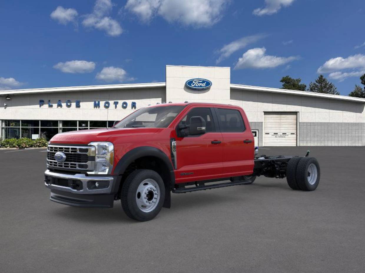 2026 Ford F-550 Super Duty Chassis Cab XL's photo
