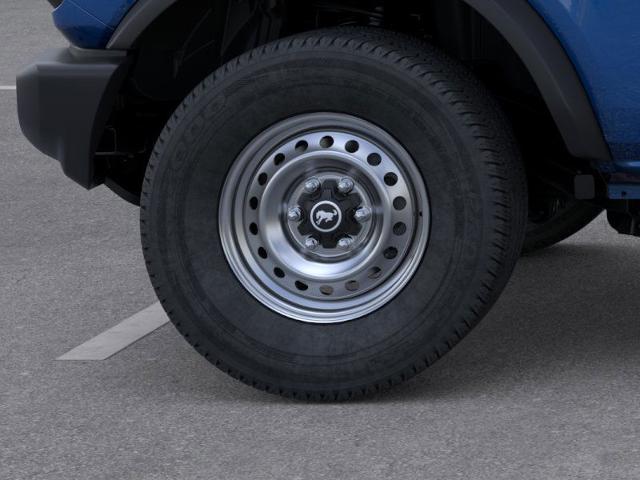 2025 Ford Bronco Base photo 3