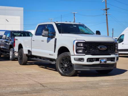2026 Ford Super Duty F-350 SRW LARIAT