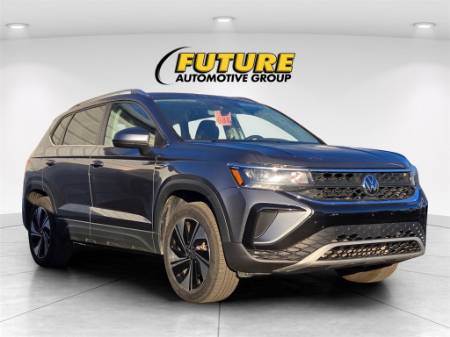 2024 Volkswagen Taos 1.5T SE