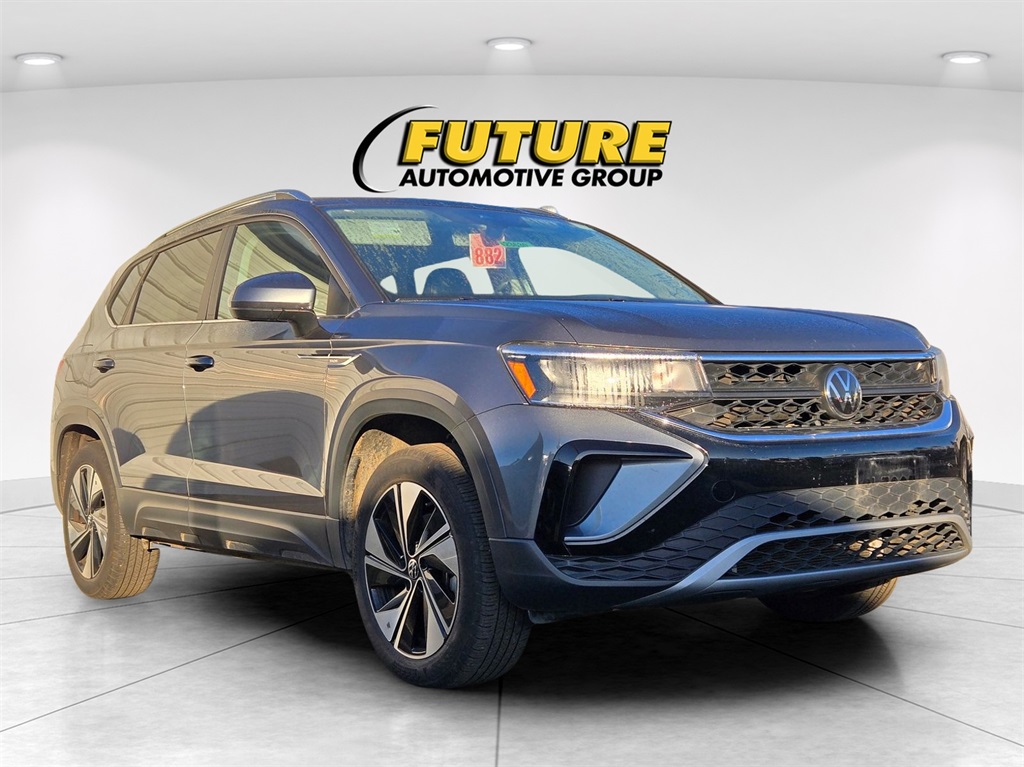 Used 2024 Volkswagen Taos 1.5T SE