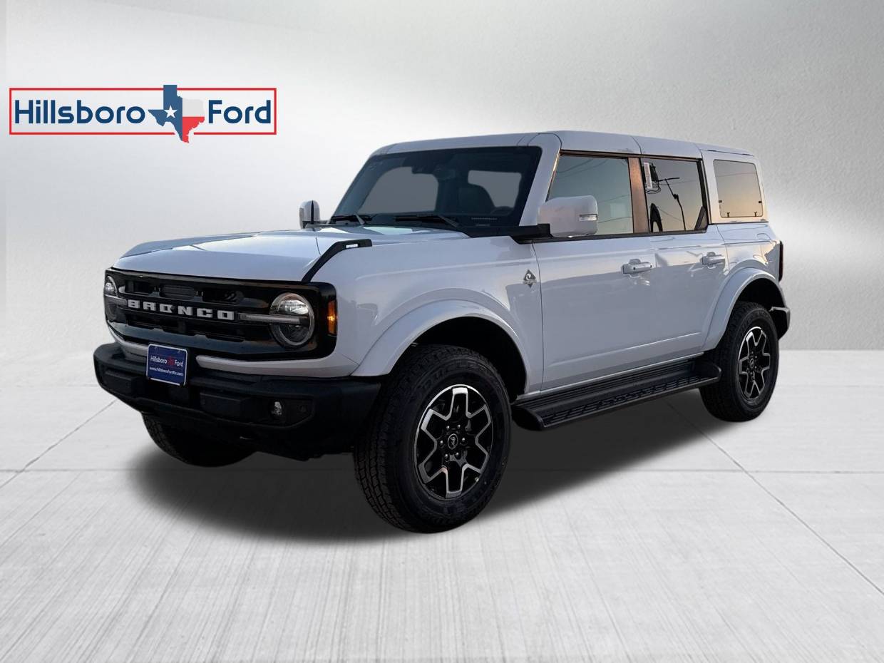 2025 Ford Bronco 4-Door Outer Banks's photo