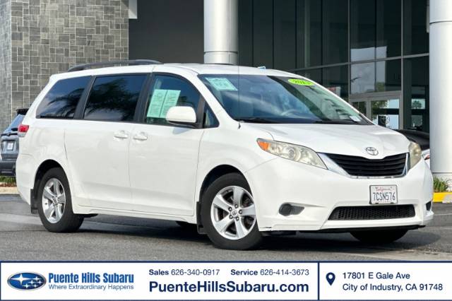 2013 Toyota Sienna LE