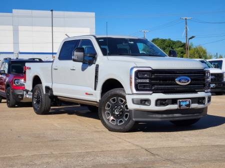 2026 Ford Super Duty F-250 SRW Platinum