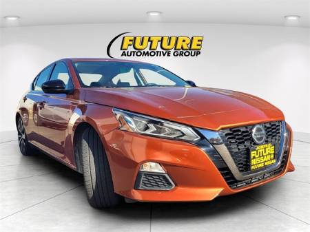 2022 Nissan Altima 2.5 SR