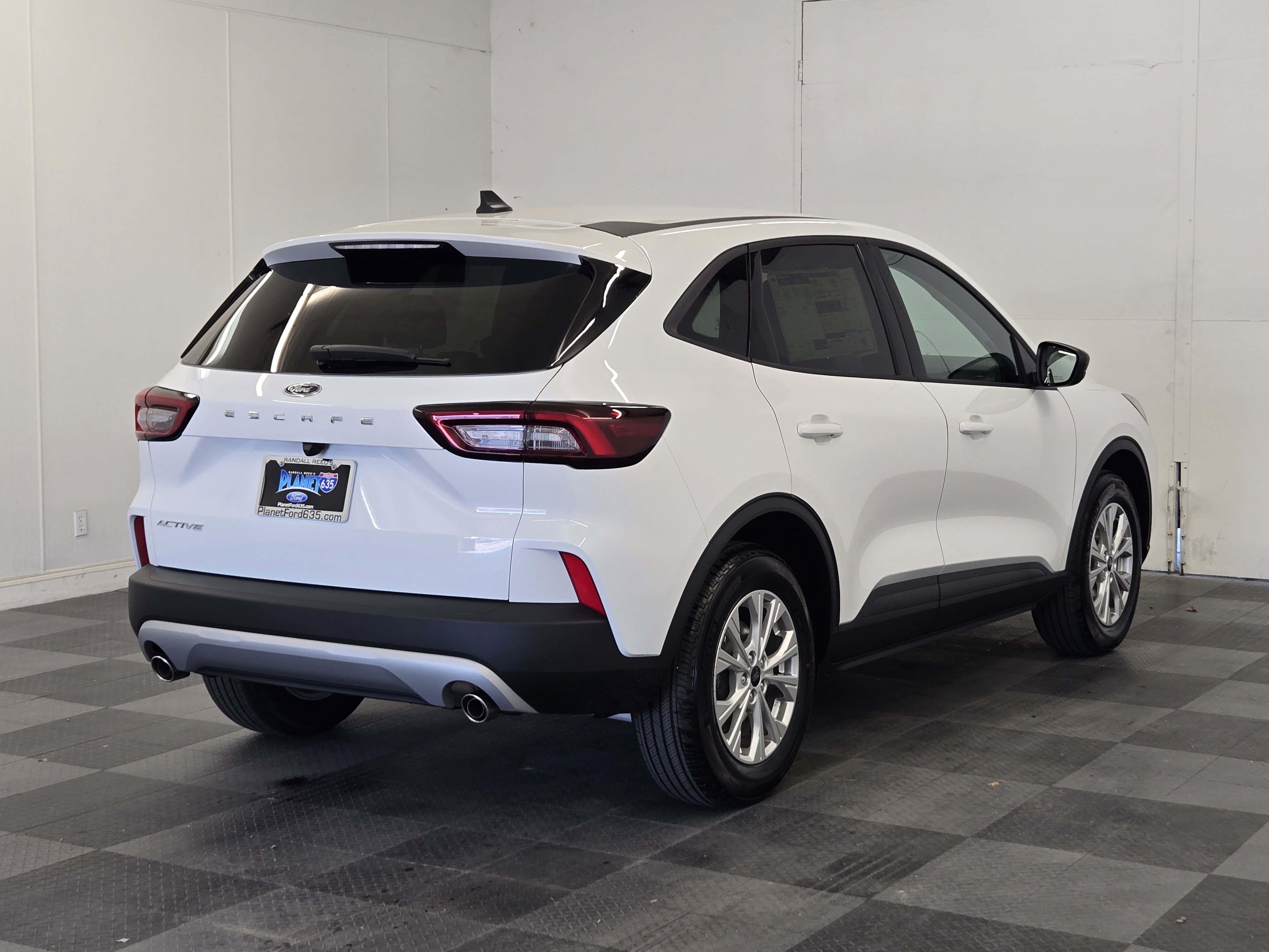 2026 Ford Escape Active photo 3