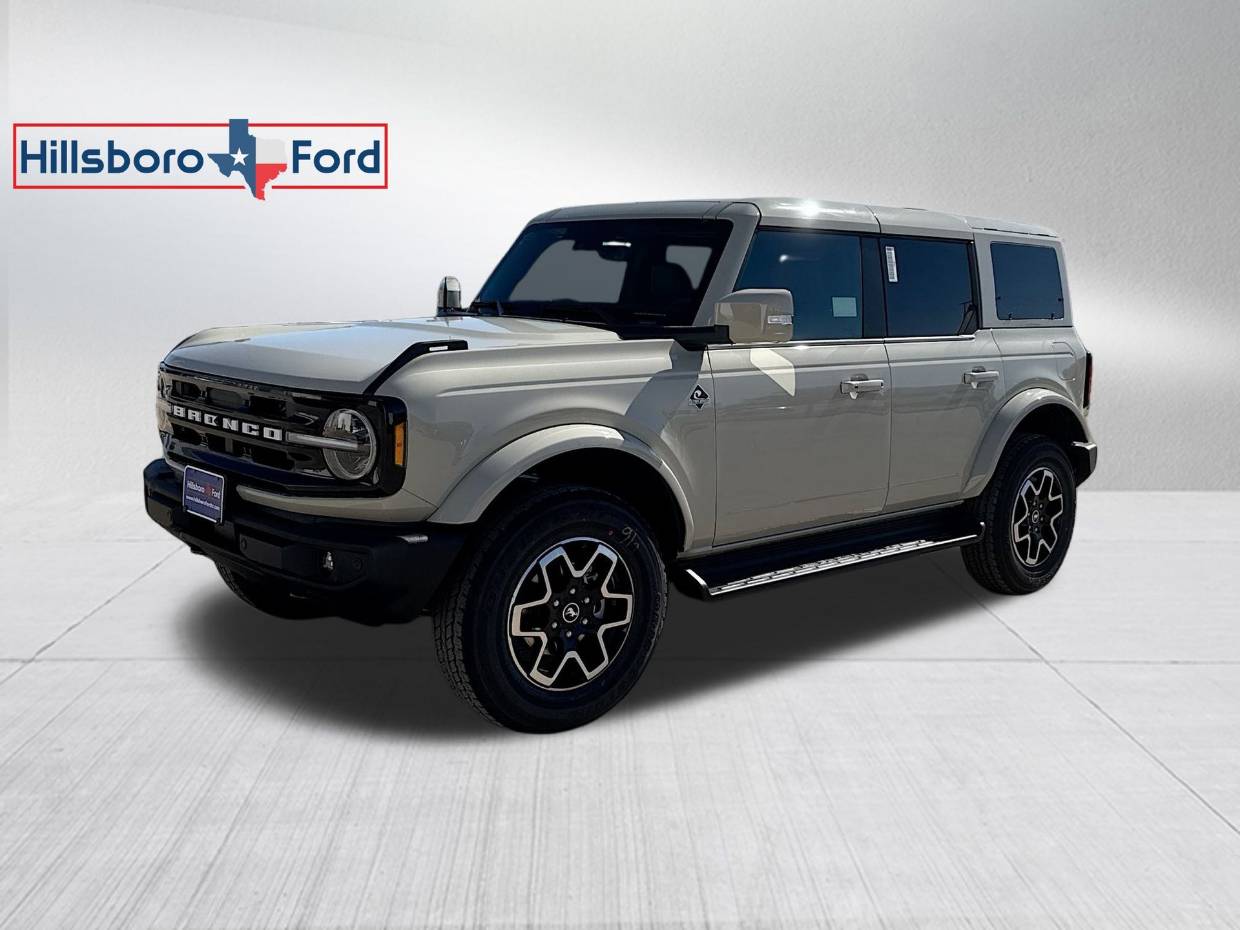 2025 Ford Bronco 4-Door Outer Banks's photo