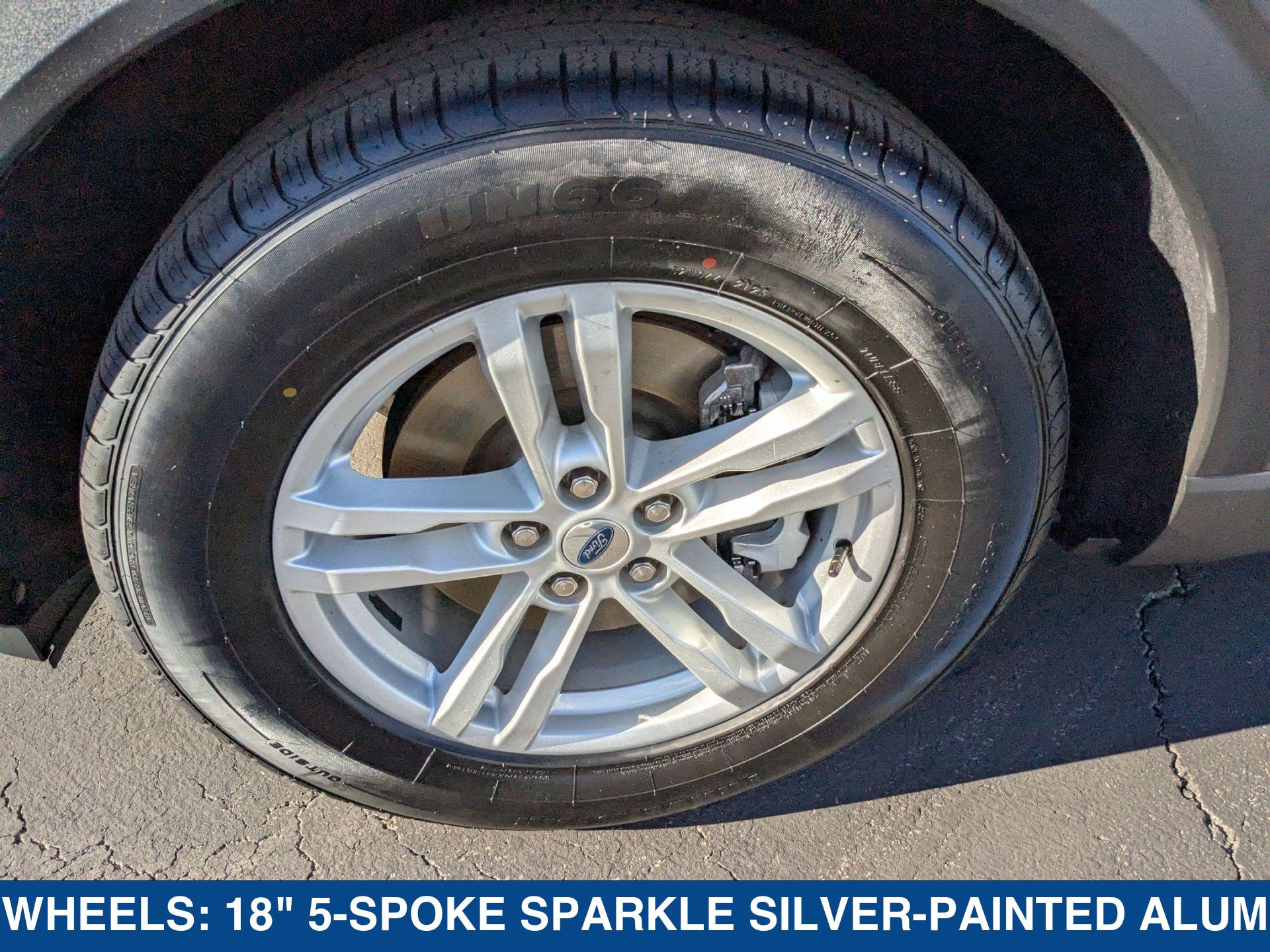 2021 Ford Explorer XLT photo 2