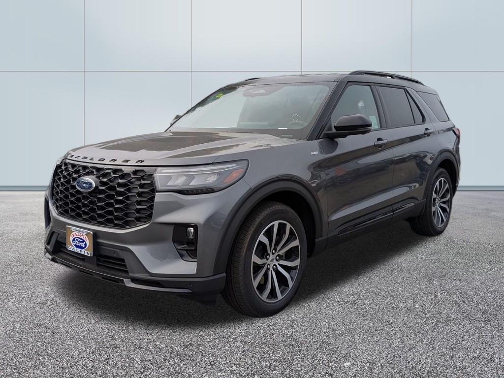 2025 Ford Explorer ST Line