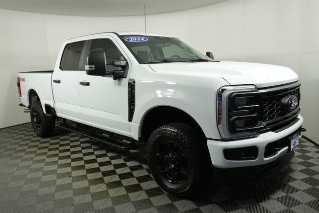 Used 2024 Ford F-250 Super Duty XL with VIN 1FT8W2BN5REF61039 for sale in Kansas City