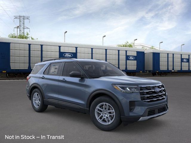 2026 Ford Explorer Sport photo 2