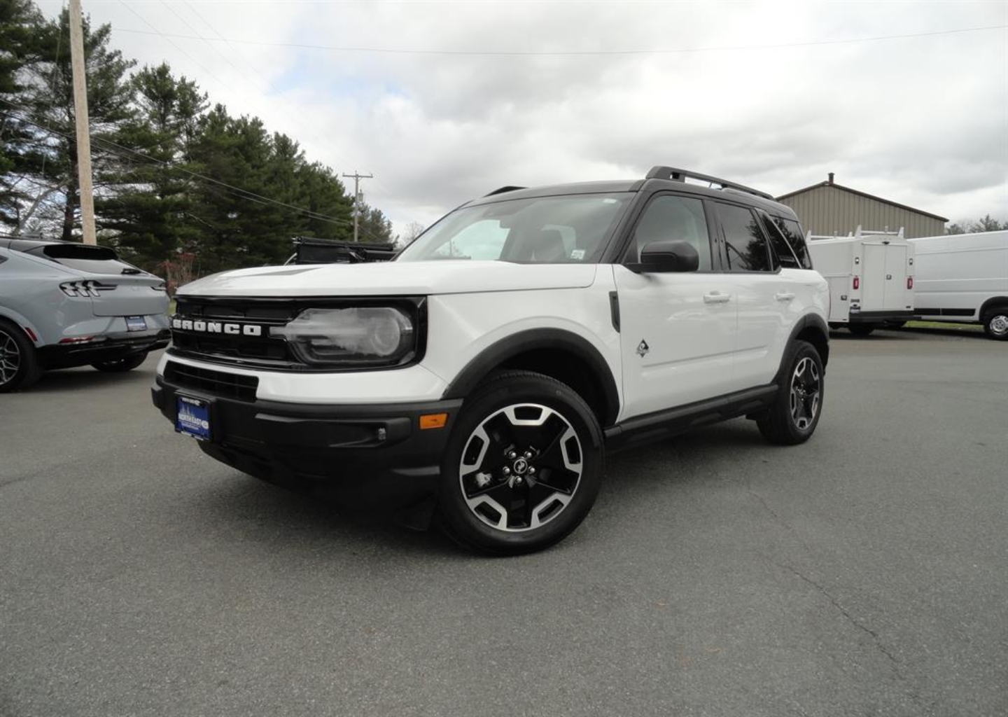 2024 Ford Bronco Sport Outer Banks's photo