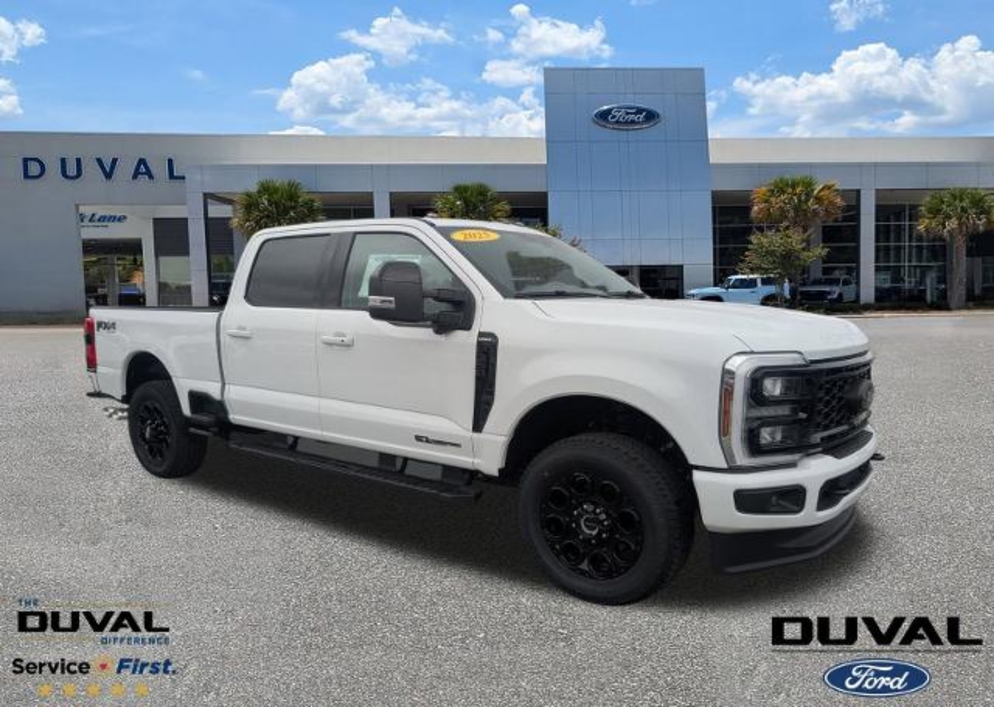 2025 Ford F-350 Super Duty Lariat's photo