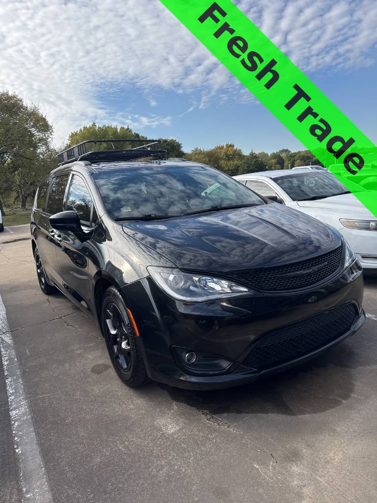2020 Chrysler Pacifica Touring L Plus