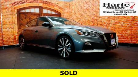 2022 Nissan Altima 2.5 SR