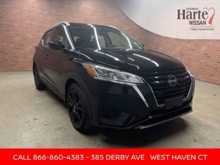 2022 Nissan Kicks SV