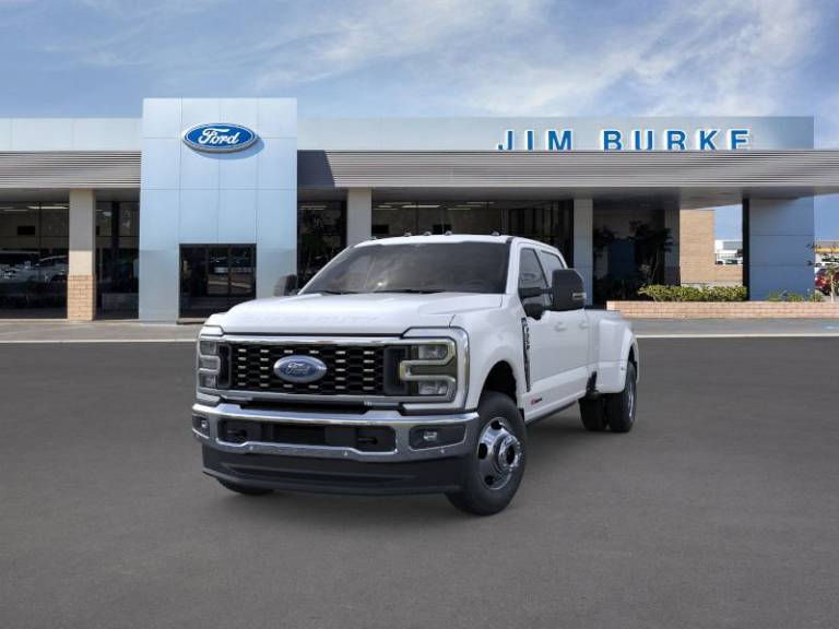 2026 Ford Super Duty F-350 DRW LARIAT