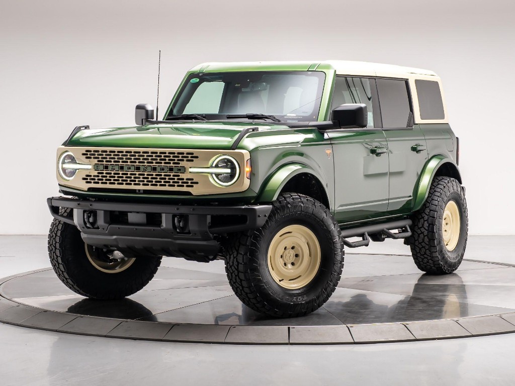 2025 Ford Bronco Badlands