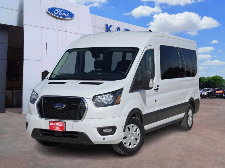 2025 Ford Transit Passenger Wagon XLT