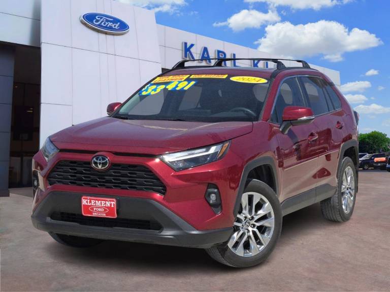 2024 Toyota RAV4 XLE Premium