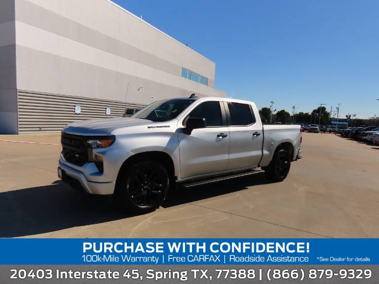 2022 Chevrolet Silverado 1500 2WD Crew Cab 147 Custom