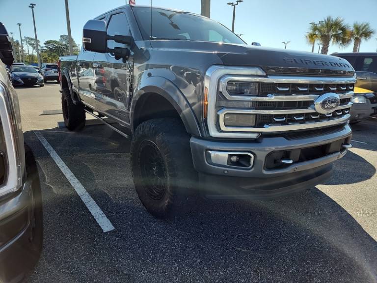 2024 Ford F-250SD Platinum