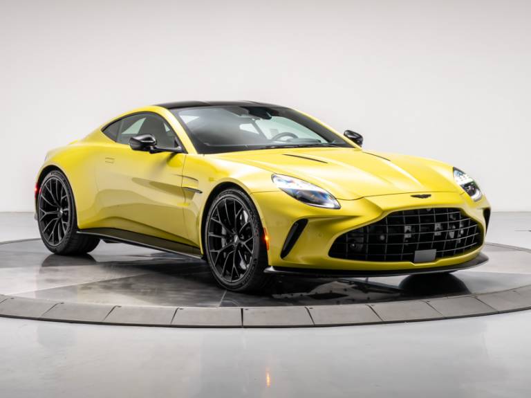 2025 Aston Martin Vantage Base