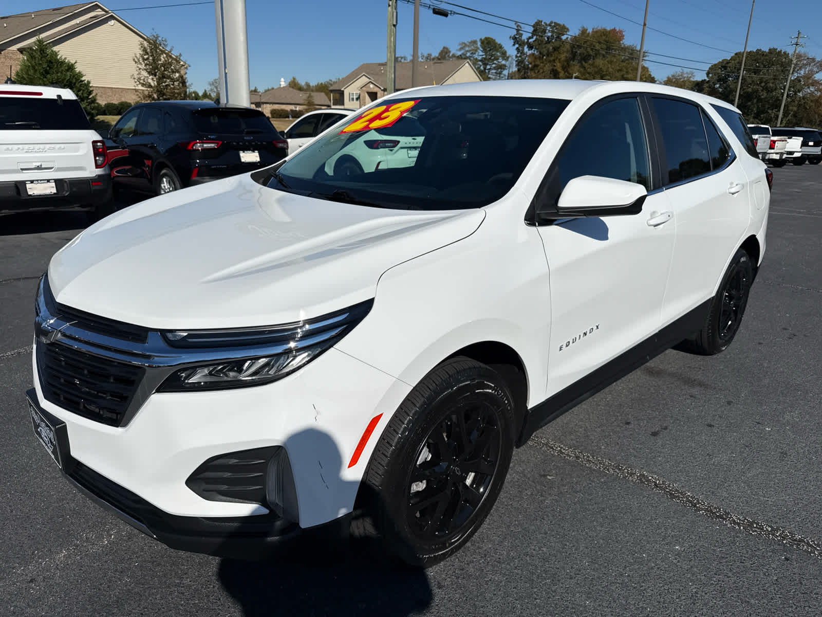2023 Chevrolet Equinox LT photo 4