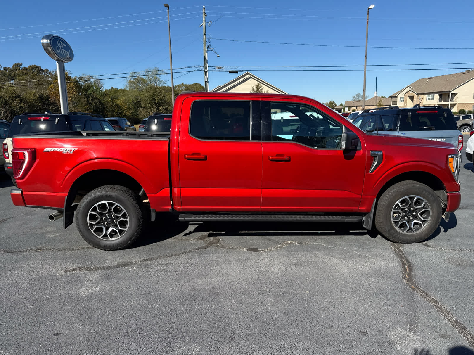 2023 Ford F-150 XLT photo 3