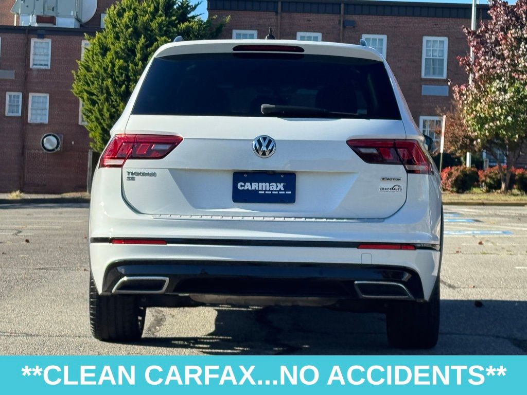 2021 Volkswagen Tiguan SE R-Line Black photo 4