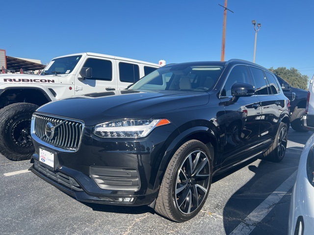 Used 2022 Volvo XC90 T6 Momentum
