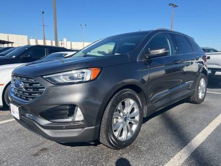 2020 Ford Edge Titanium