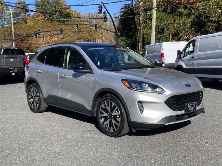 2020 Ford Escape SE Sport Hybrid