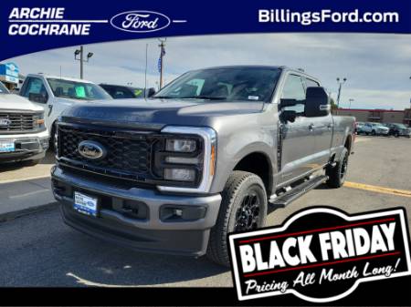 2026 Ford Super Duty F-350 SRW XLT