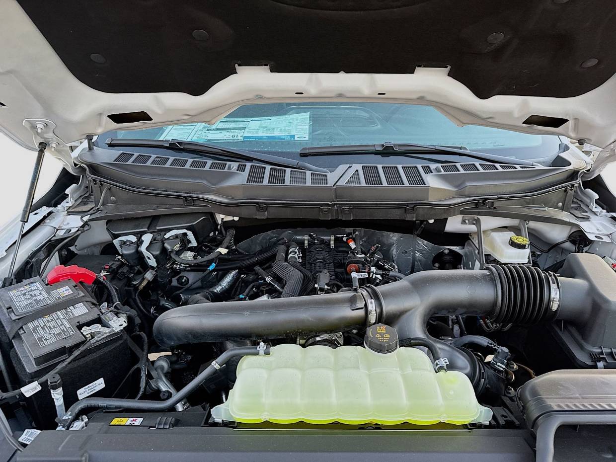 2025 Ford F-150 Lariat - Photo 38