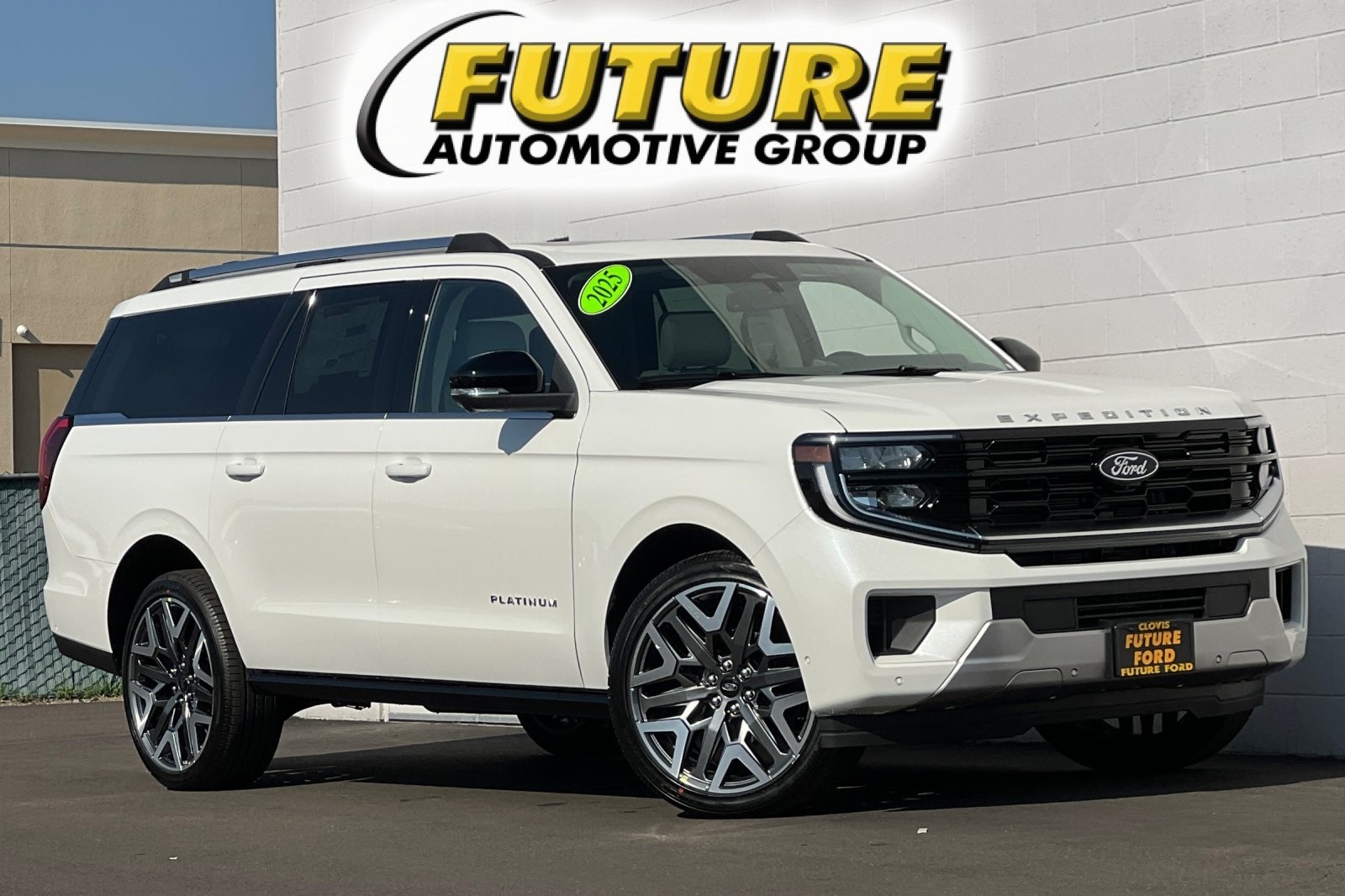 2025 Ford Expedition Platinum's photo