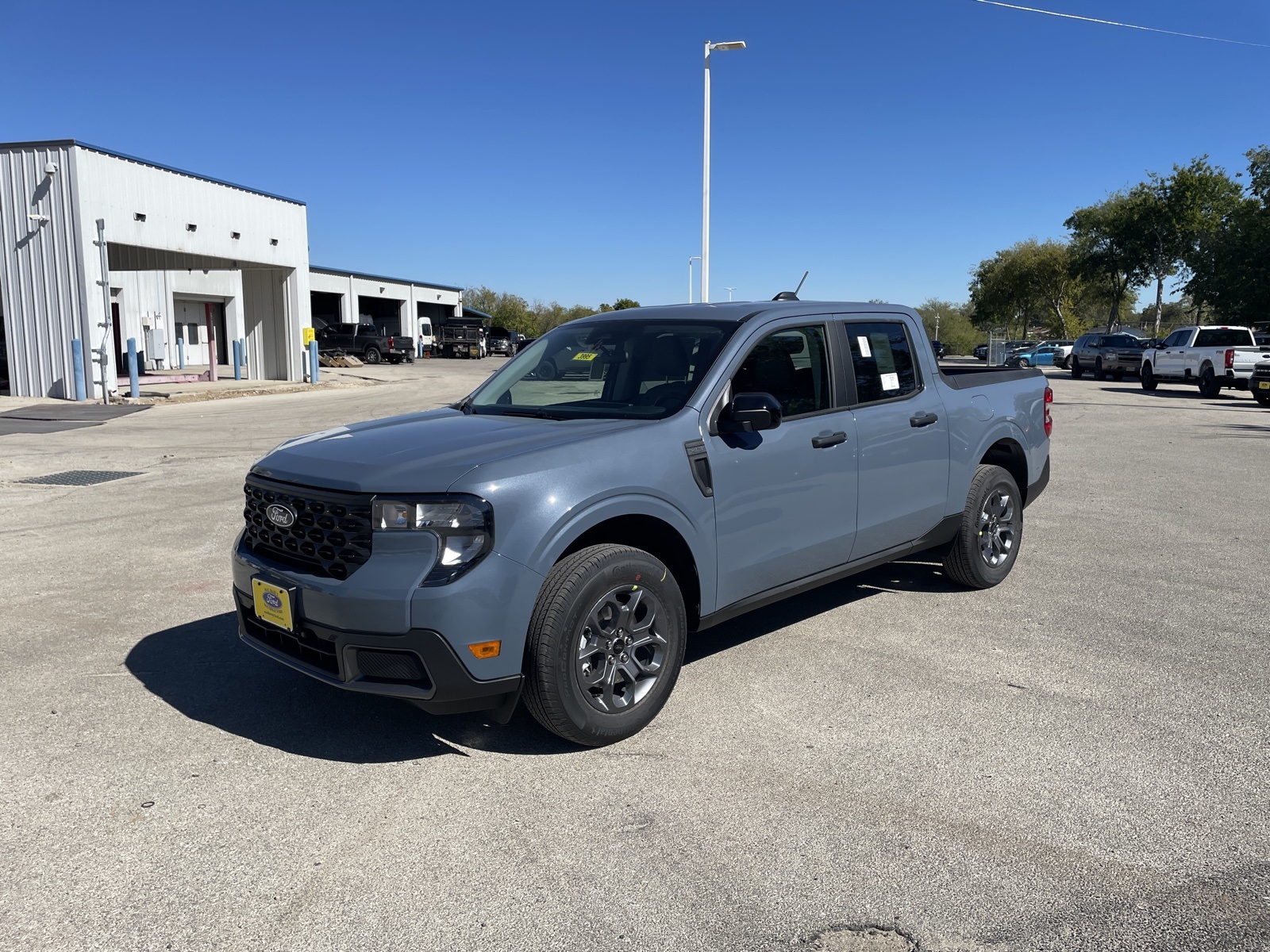2025 Ford Maverick XLT's photo