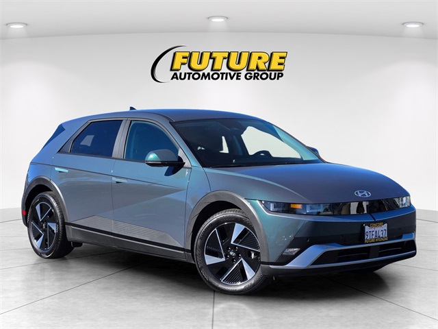 2025 Hyundai Ioniq 5 SE Standard Range