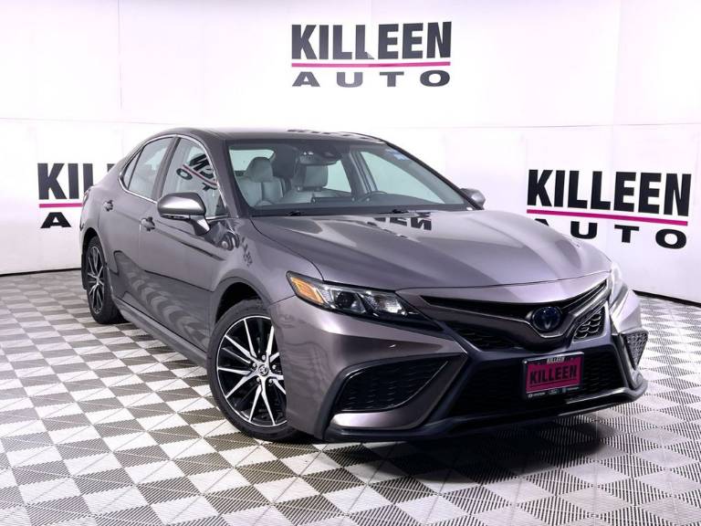 2023 Toyota Camry Hybrid SE