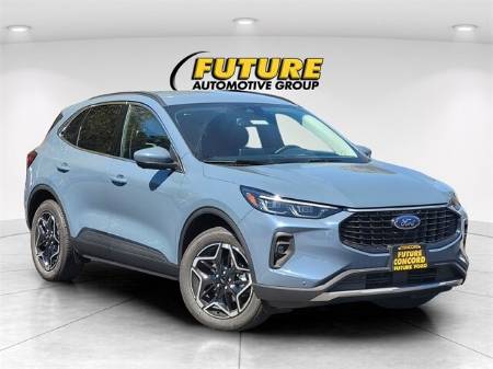 2025 Ford Escape Platinum