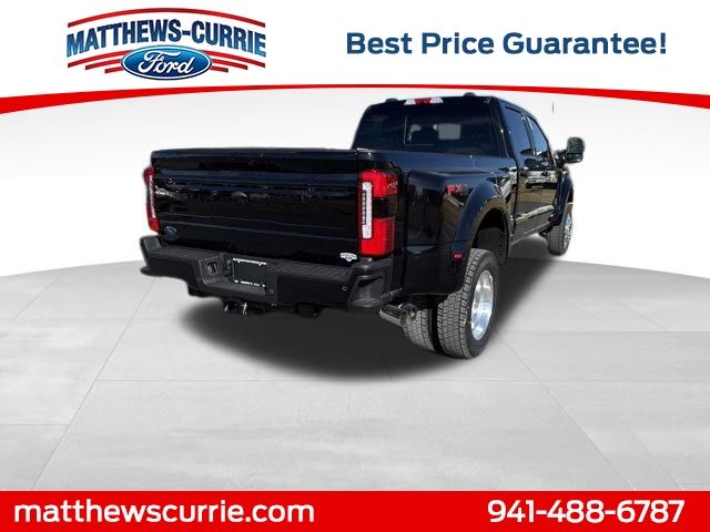 2026 Ford F-450 photo 2